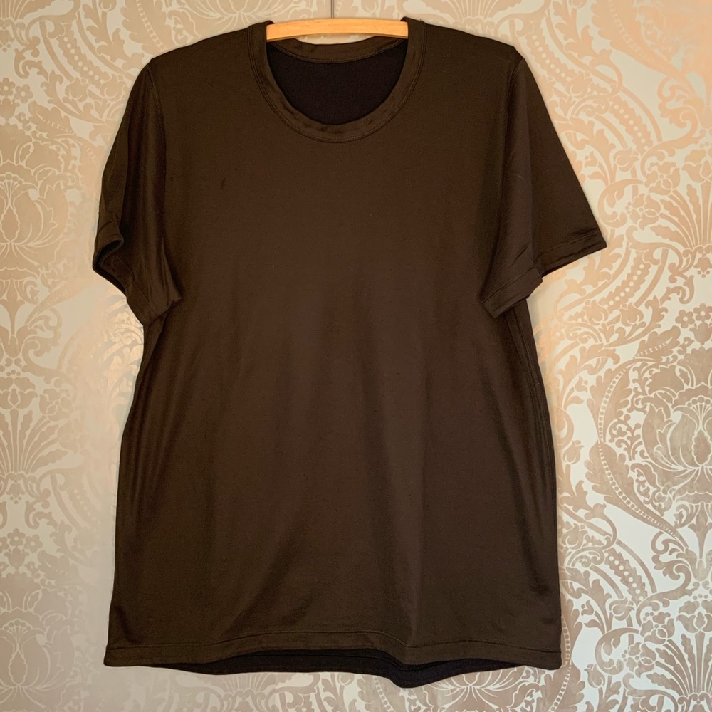 lululemon athletica Men's Reversible Workout Top